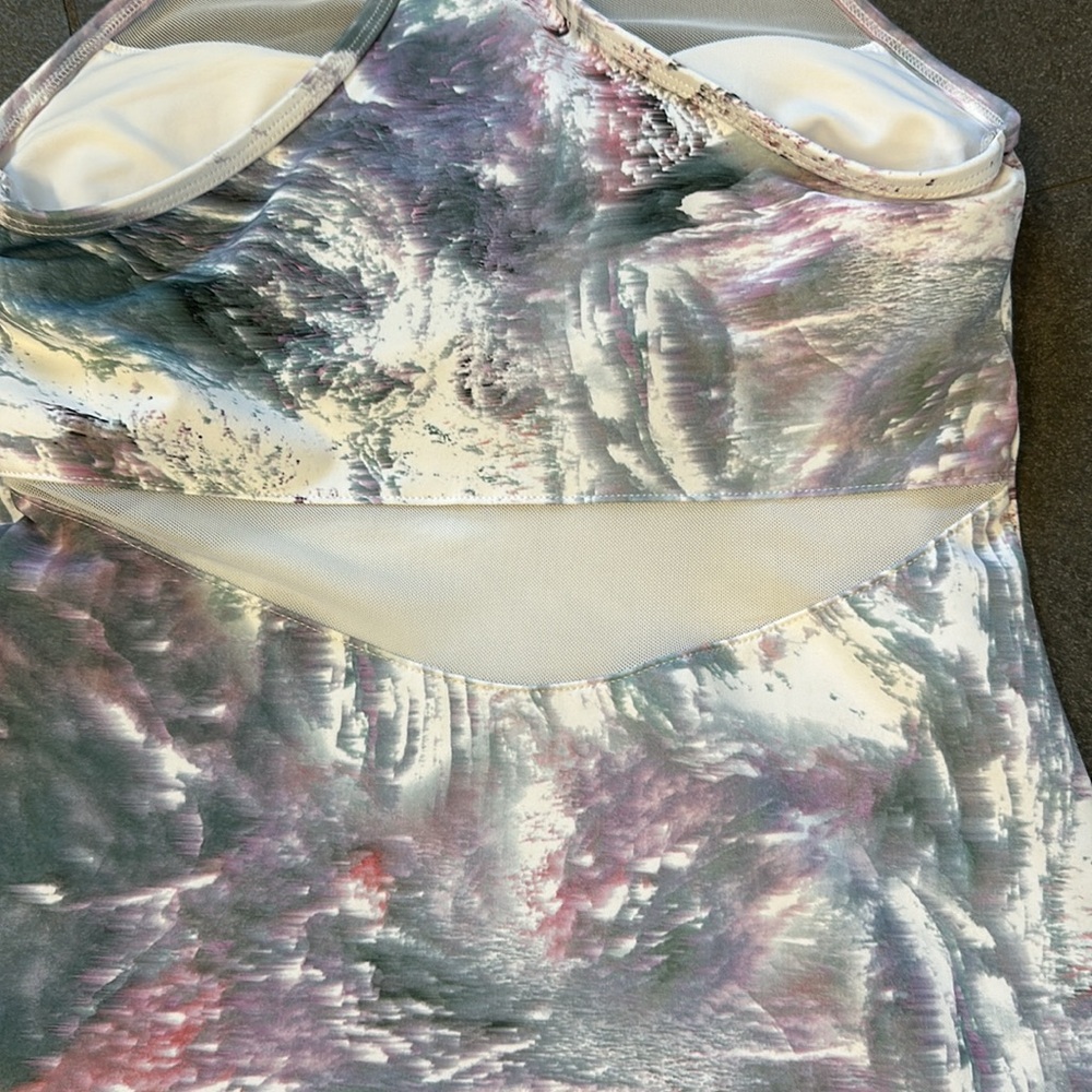 Fabletics Tank - Picture 4 of 6